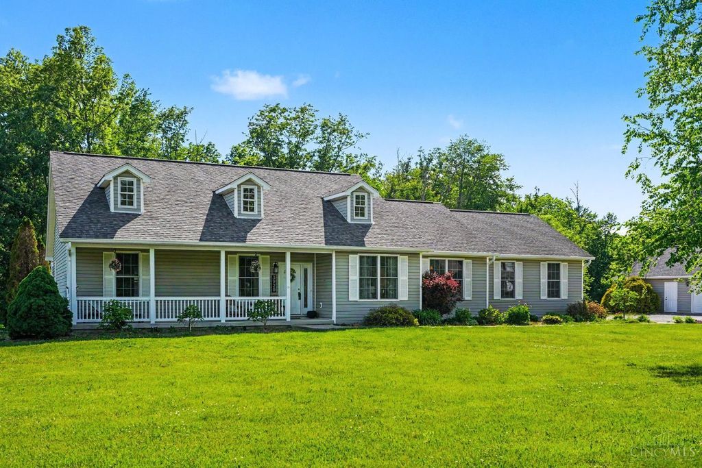 3920 Pine View, Williamsburg Twp, OH 44176