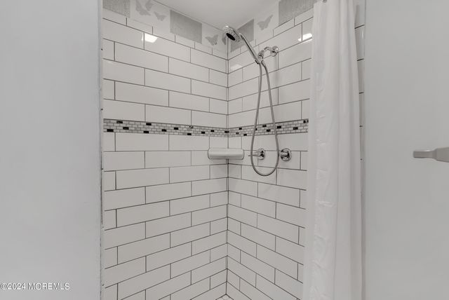 201 Buttermere Avenue, Interlaken, NJ 07712