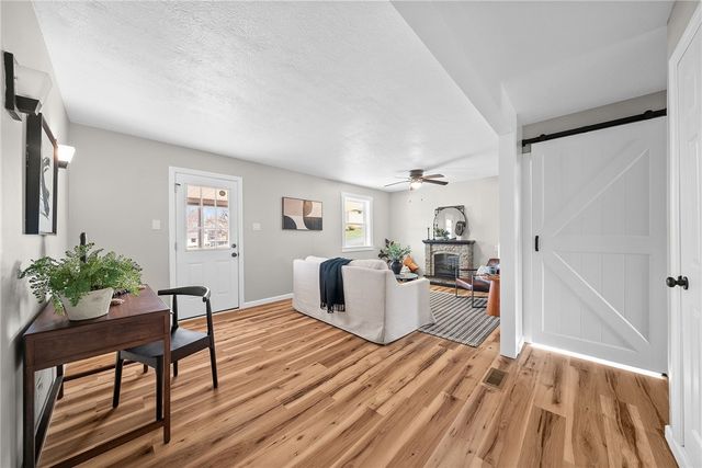 110 Grant St, Burgettstown Boro, PA 15021