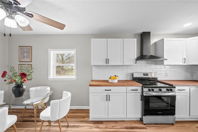 110 Grant St, Burgettstown Boro, PA 15021