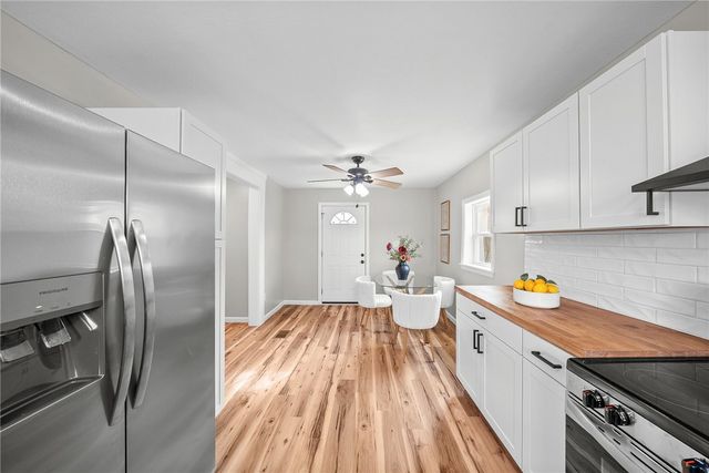 110 Grant St, Burgettstown Boro, PA 15021