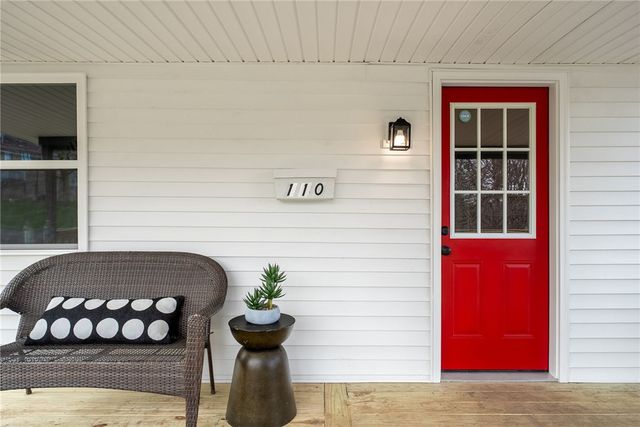 110 Grant St, Burgettstown Boro, PA 15021