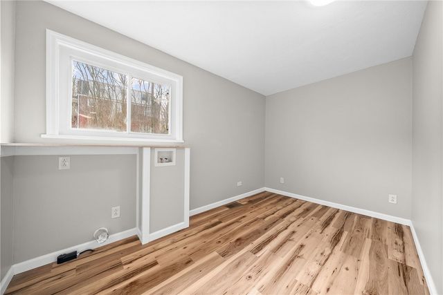 110 Grant St, Burgettstown Boro, PA 15021