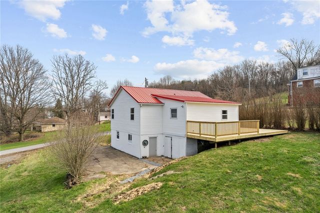 110 Grant St, Burgettstown Boro, PA 15021