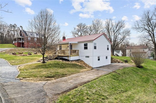 110 Grant St, Burgettstown Boro, PA 15021