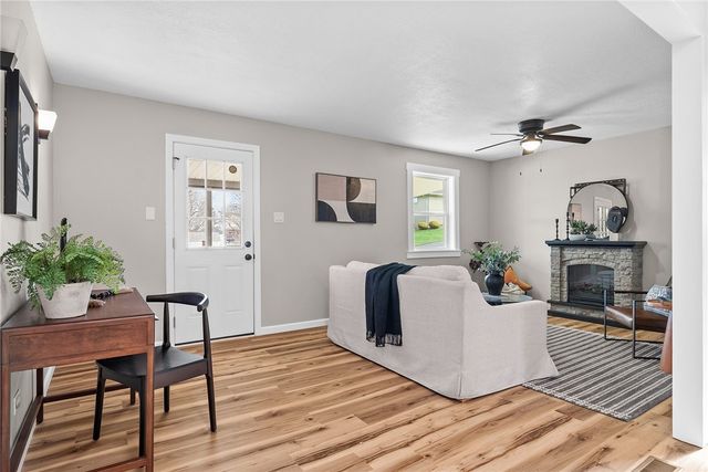 110 Grant St, Burgettstown Boro, PA 15021