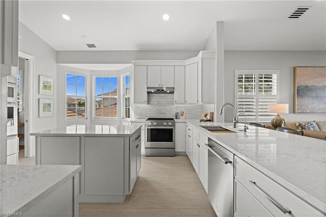 4770 Alberton CT 2603, Naples, FL 34105