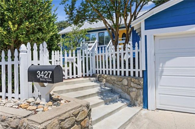 3427 encinal Street, La Crescenta, CA 91214