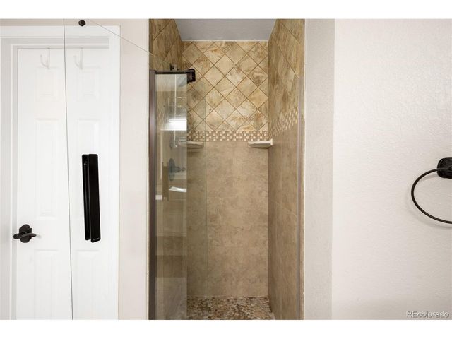 6478 Silver Mesa Dr E, Littleton, CO 80130