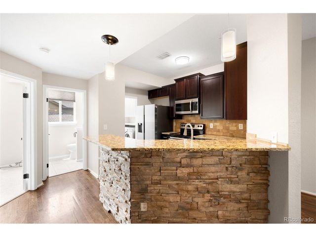 6478 Silver Mesa Dr E, Littleton, CO 80130