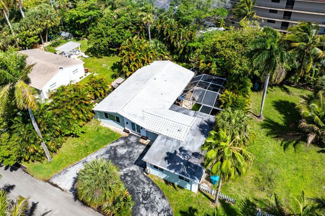 631 Lakeside Harbor, Boynton Beach, FL 33435