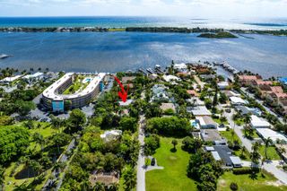 631 Lakeside Harbor, Boynton Beach, FL 33435