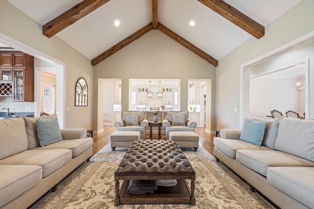620 Williamson County Line Rd, Fairview, TN 37062