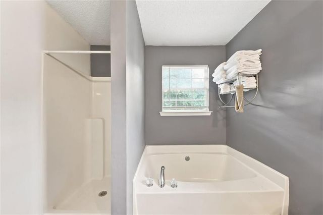 5922 Waggoner Court, Rex, GA 30273
