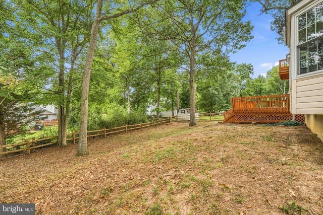 3805 PRIMROSE DR NW, Waldorf, MD 20602