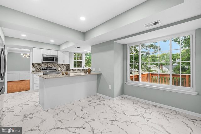 3805 PRIMROSE DR NW, Waldorf, MD 20602