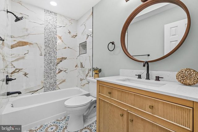 3805 PRIMROSE DR NW, Waldorf, MD 20602