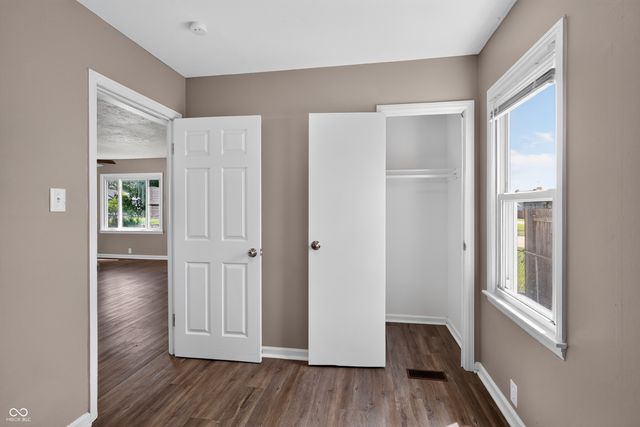 2006 Calhoun Street, Indianapolis, IN 46203
