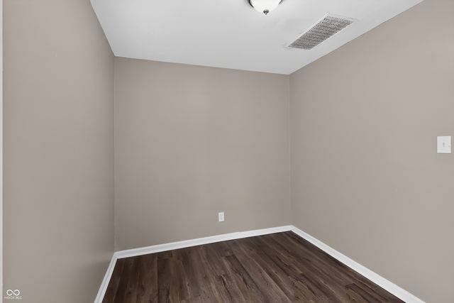 2006 Calhoun Street, Indianapolis, IN 46203