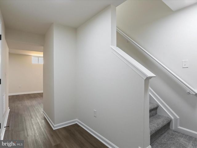90 WATERCOURSE DR, Ranson, WV 25438