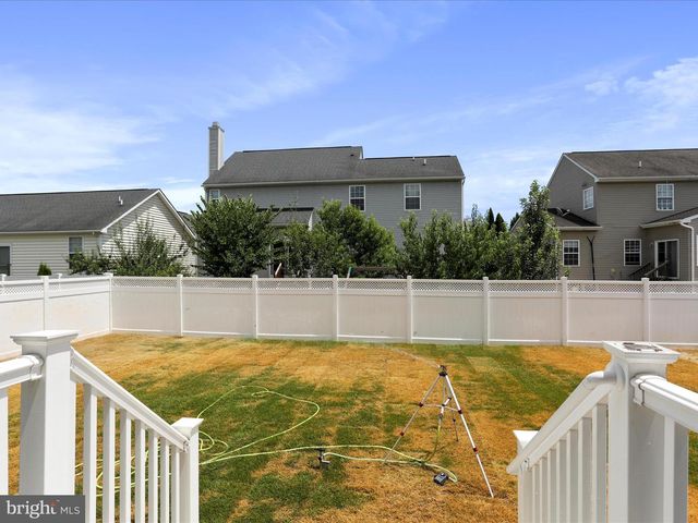 90 WATERCOURSE DR, Ranson, WV 25438