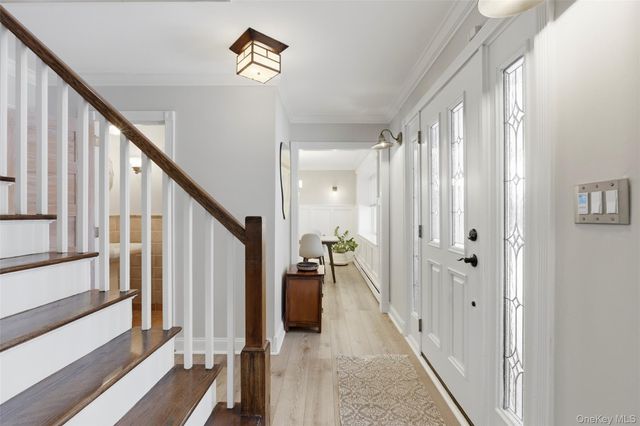 5 Stafford Lane, Stony Brook, NY 11790