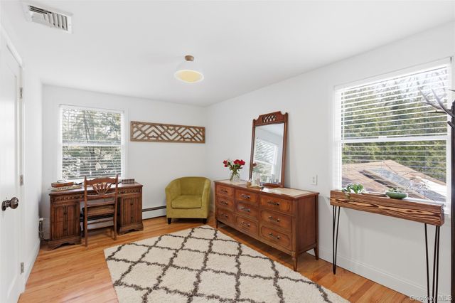 5 Stafford Lane, Stony Brook, NY 11790