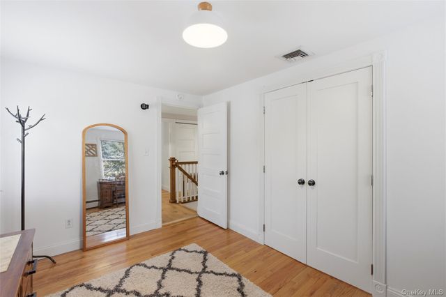 5 Stafford Lane, Stony Brook, NY 11790