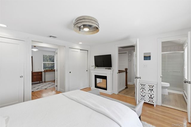 5 Stafford Lane, Stony Brook, NY 11790