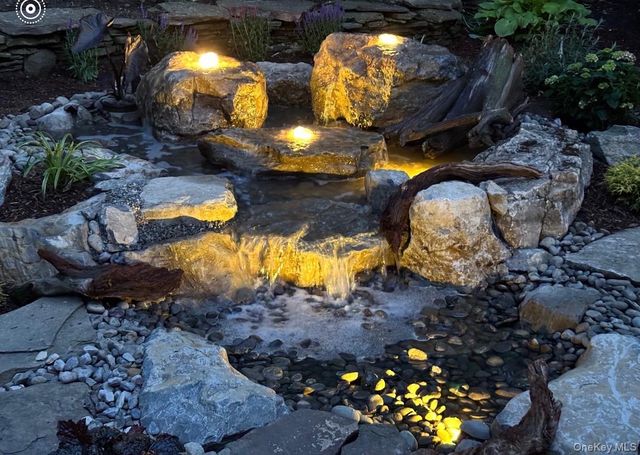 5 Stafford Lane, Stony Brook, NY 11790