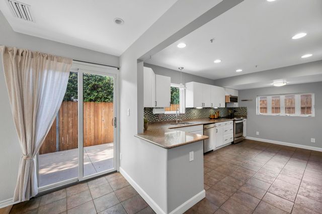 1428 McCoy Street, Dallas, TX 75204