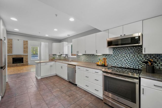 1428 McCoy Street, Dallas, TX 75204