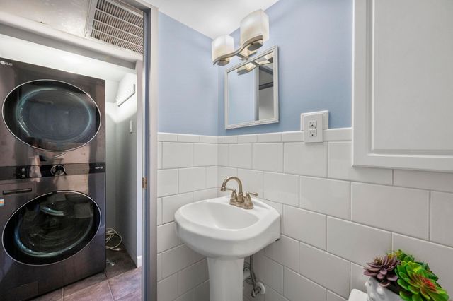 1428 McCoy Street, Dallas, TX 75204