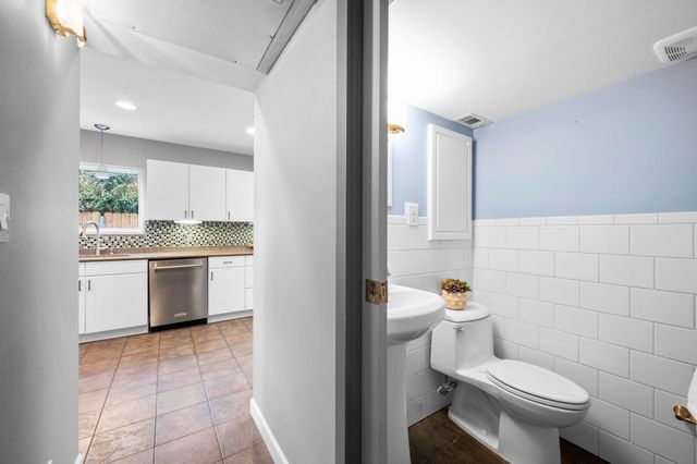 1428 McCoy Street, Dallas, TX 75204