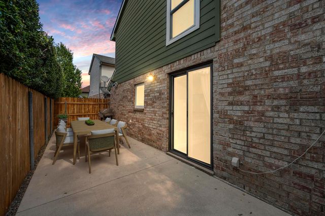1428 McCoy Street, Dallas, TX 75204