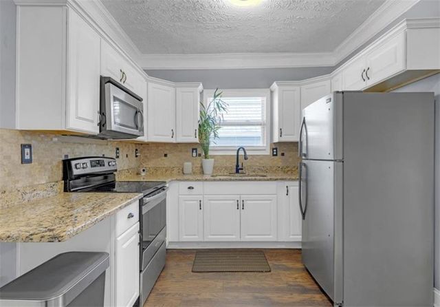 1146 Sims SW Street, Atlanta, GA 30310