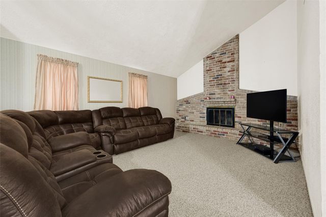 10715 Misty River Drive, Houston, TX 77086