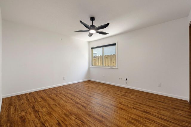 3904 Trillium Ave, Modesto, CA 95356