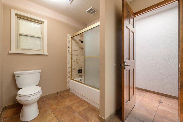 3904 Trillium Ave, Modesto, CA 95356