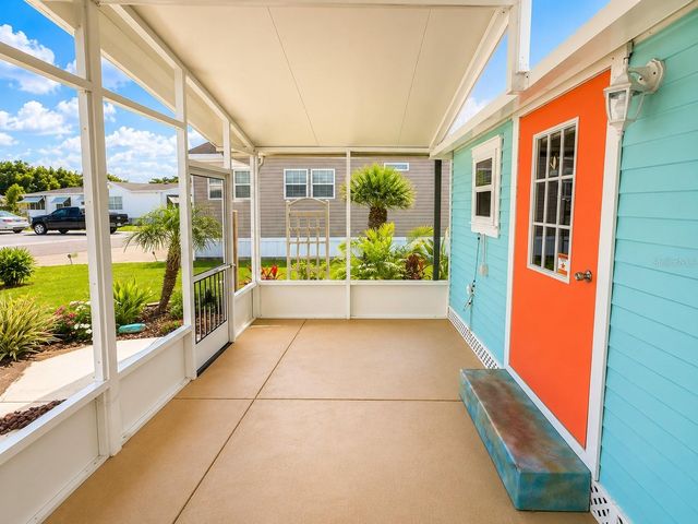 5245 ISLAND VIEW CIRCLE N, Polk City, FL 33868