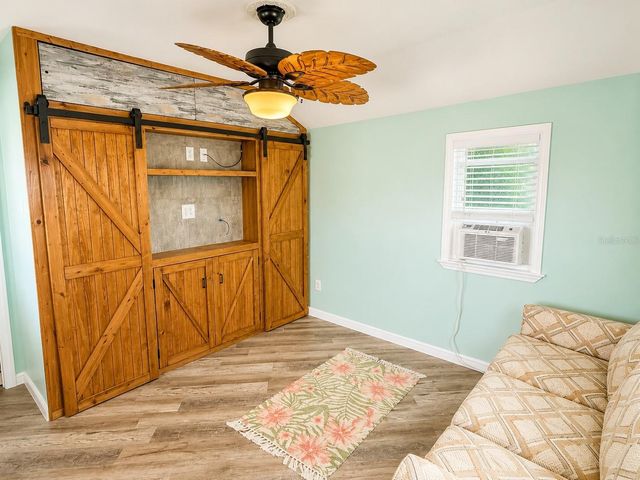 5245 ISLAND VIEW CIRCLE N, Polk City, FL 33868