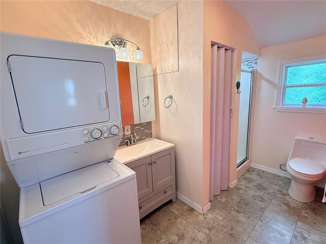 5245 ISLAND VIEW CIRCLE N, Polk City, FL 33868