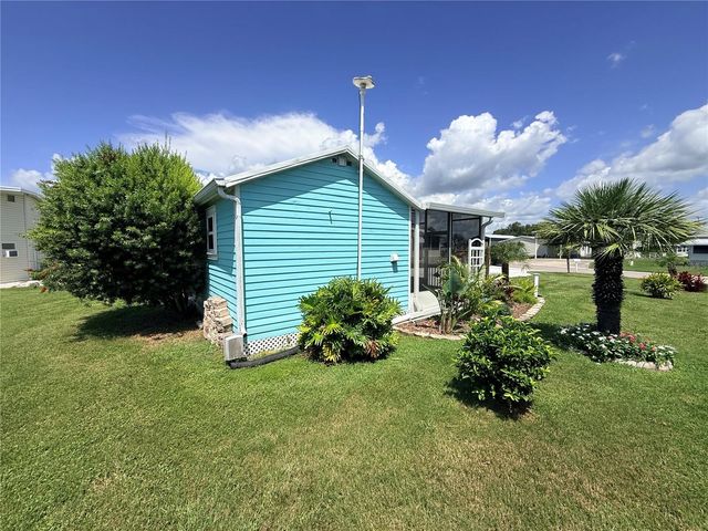 5245 ISLAND VIEW CIRCLE N, Polk City, FL 33868