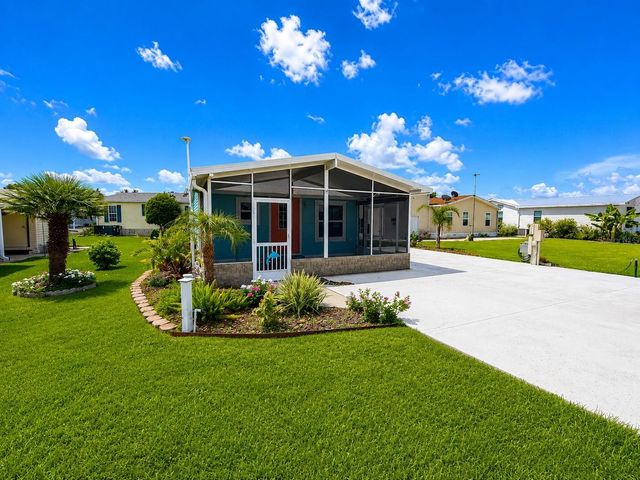 5245 ISLAND VIEW CIRCLE N, Polk City, FL 33868
