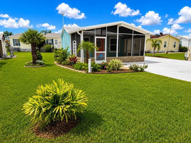 5245 ISLAND VIEW CIRCLE N, Polk City, FL 33868
