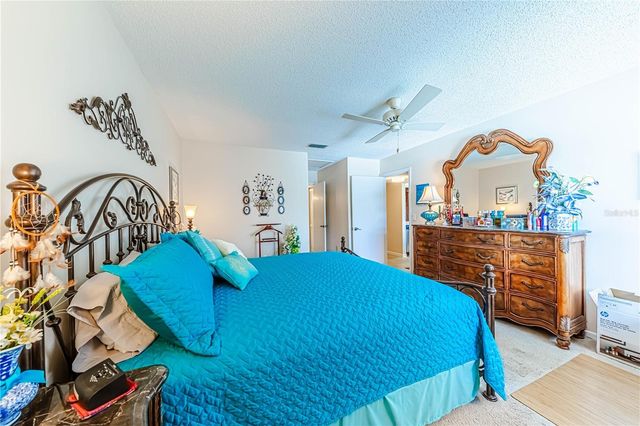 688 BIRD BAY CIRCLE 27, Venice, FL 34285