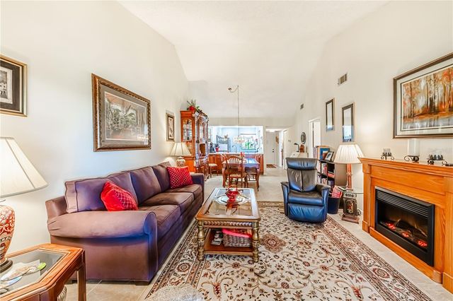 688 BIRD BAY CIRCLE 27, Venice, FL 34285