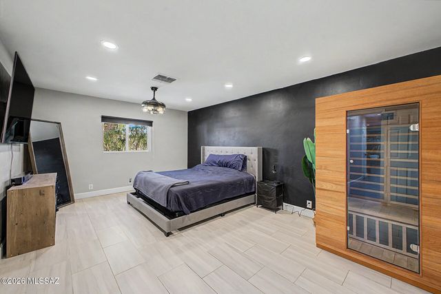 4543 E Burns Street, Tucson, AZ 85711