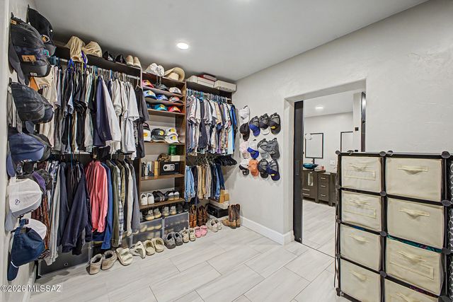 4543 E Burns Street, Tucson, AZ 85711