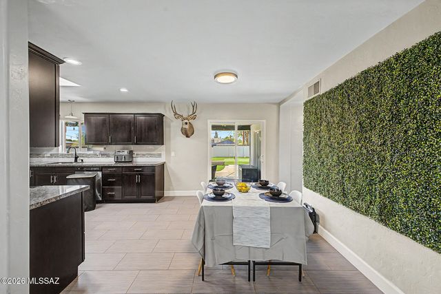 4543 E Burns Street, Tucson, AZ 85711